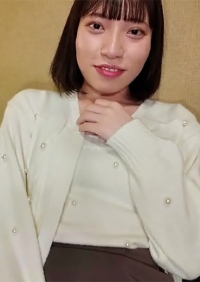 【初撮り】先輩…こういう事あまりよくないです…おとなしく押しの弱い後輩は手マンで潮は FC2PPV-4499275(v)