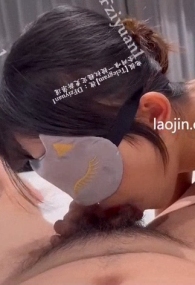 大神包养流出，【巅峰MALONG精品】，99年168女装店主，大奶子极品，无套内射，超骚反差2