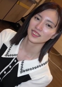 【無】こんなに綺麗なお*さん！クスコで内部観察と過去一の顔射で美形 FC2PPV-4616055