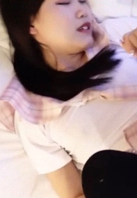 【無修正】【顔出し】【大量中出し】アイドルグループ所属ほのかちゃんのまんこクスコ膣内観察 FC2PPV-4625581