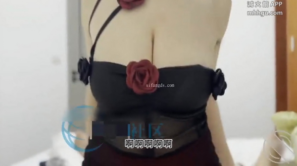 姐弟乱伦 拿下御姐后续30-姐姐的黑旗袍，丰臀巨乳小黑丝 看着老姐的身材真忍不住 差点被姐夫堵在屋里了