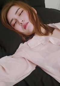 P站著名博主淫欲少妇法籍亚裔「Nicolove」OF露脸性爱私拍 顶级亚裔网黄挨操阿黑颜【第十七弹】5