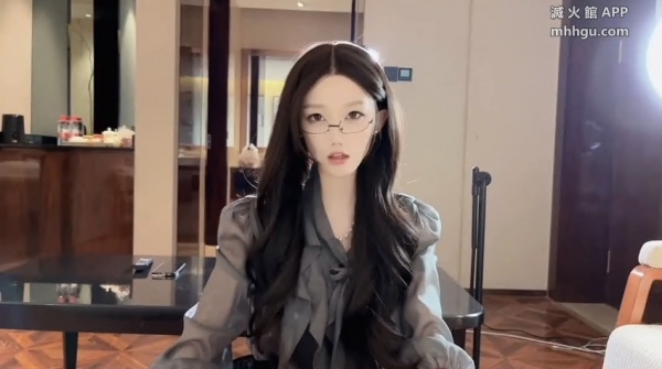 制服诱惑之秘书の阴谋 黑丝长腿身材表情一绝 尽情肏弄女神中出蜜穴