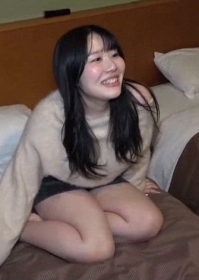 【神级篇】可爱家庭教师的裙底，充满满满的诱惑！FC2PPV-4670042