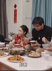 SWAG著名知名网黄、国产人气高颜值AV女优「娃娃」「翁雨澄」《龙淫新春》年夜饭那天小叔龙精探了刚进门的嫂洞