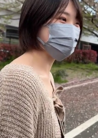 (1)与真正的素人在白天公园进行暴露玩法，迅速进入酒店后连续9次真高潮仍不停歇的性爱 FC2PPV-4680591