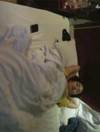 街头混混少年和性感女友酒店花式做爱，清纯反差高颜值，很性感很骚！