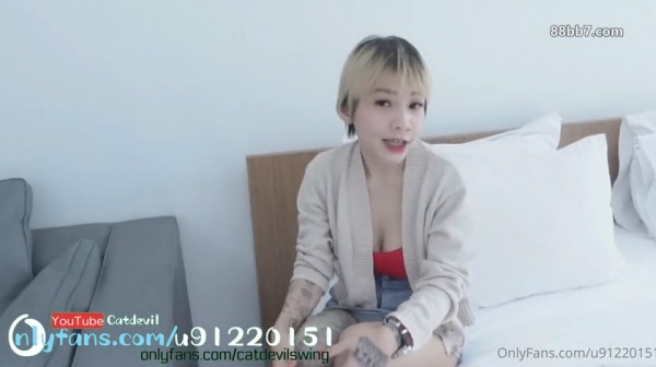 泰国花臂花腿纹身脐钉乳钉鼻钉骚浪婊「Catdevilswing」OF百合人妖肛交媚黑群交露脸私拍【第十二弹】2