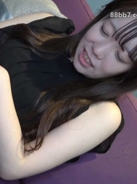 駒沢卫材学部地下偶像♪肉感厚实的阴道，扭动系超绝名器♡“绝对要射在外面！”却违背承诺擅自内射，让她困惑♡怀孕倒计时丑闻！FC2PPV-4706344