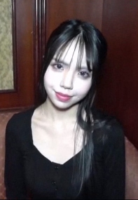 在浪人期间却进行赤裸裸的性交易，被近距离拍摄受辱脸庞后，揭露了一位美貌俄罗斯精灵母亲与日本外交官父亲所生混血美女的惊人借债原因 FC2PPV-4729411