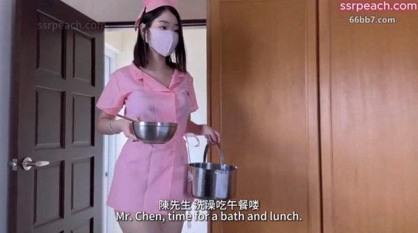 台湾清华大学外文系臀后健身教练「Ellie」好心的护士招呼病患的时候，同样抚慰了病人的鸡巴