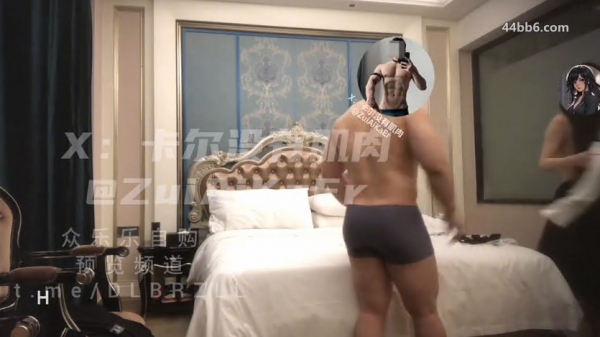 「卡尔没有肌肉」，172长腿厚黑丝仙女裙极品御姐，御女脸邻家姐姐的既视感，可惜妹子不耐操