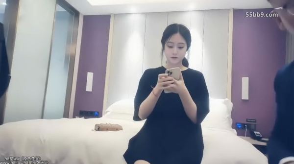 赵总寻花之甜美邻家妹第一场标准脸蛋甜又美，扒光衣服更完美