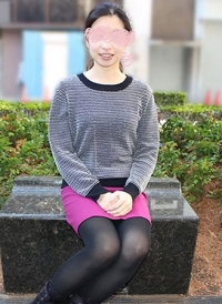 认真乖巧的女大学生！在SNS上招募一看，居然是安静正经的音乐大学女生，但一做爱就潮吹到失控的超级淫荡妹子～ HEYZO-3818 HEYZO